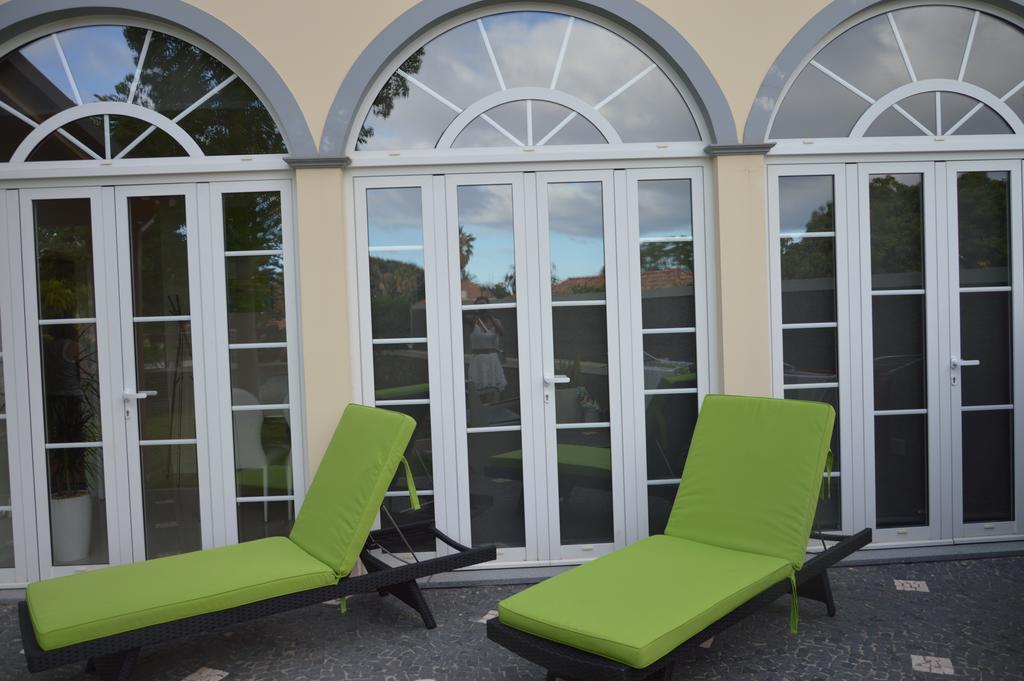 פונשל Villa Jasmineiro מראה חיצוני תמונה